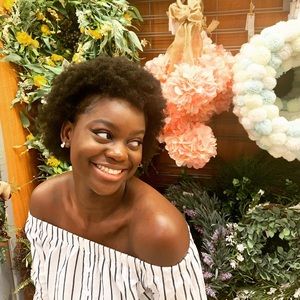 Meet your Posher, Yolanda